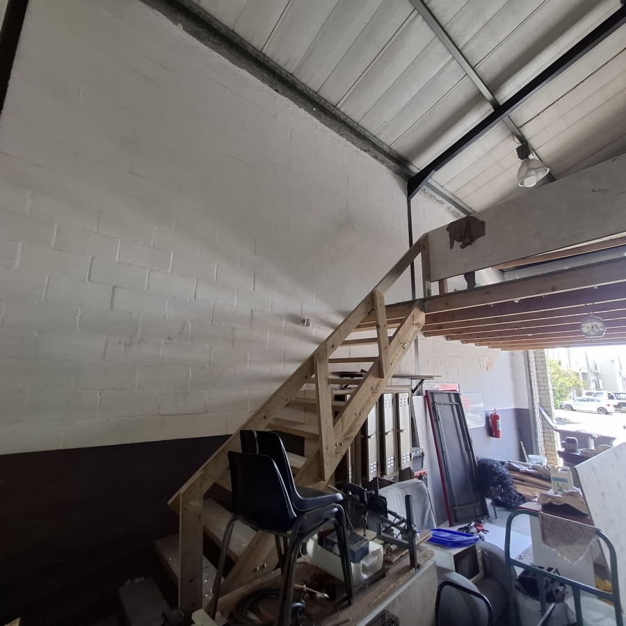 To Let commercial Property for Rent in Brackenfell Central Western Cape